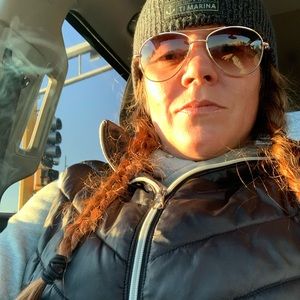 Meet your Posher, Becky